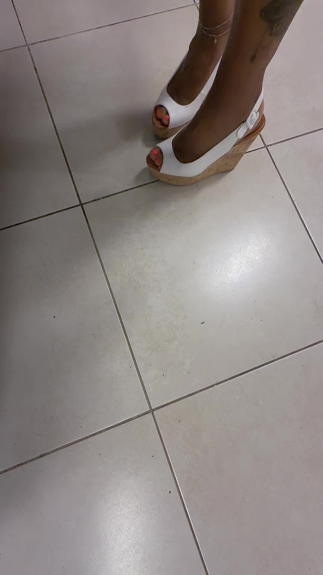 @Titty84!