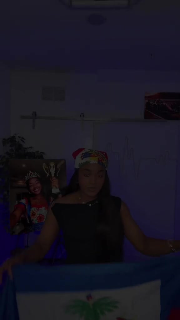 @Sabi & Juju