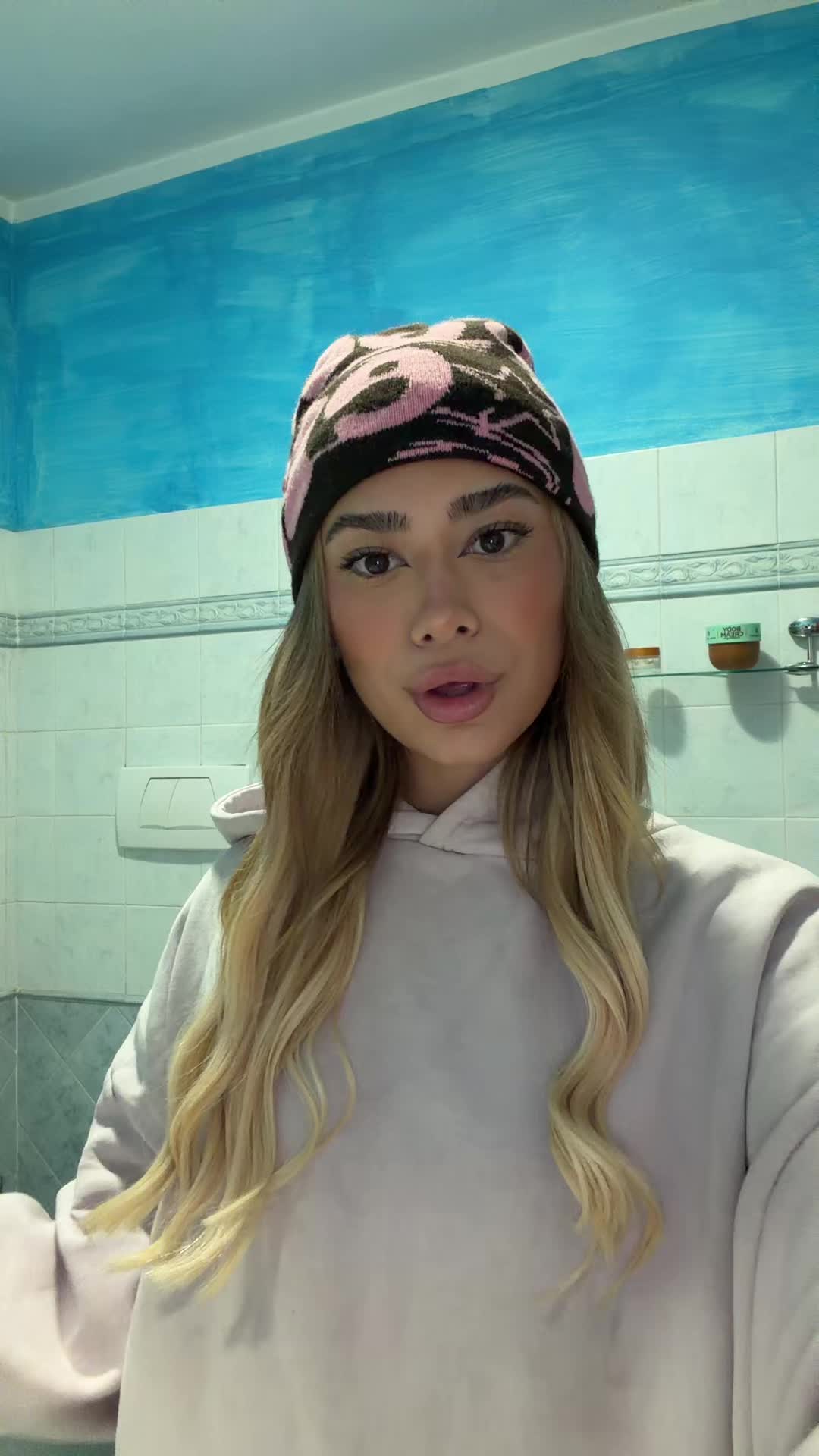 @asiaaapirro