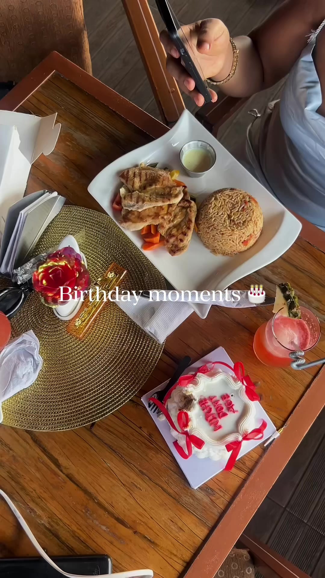 @Owee Lounge Rooftop | Festac