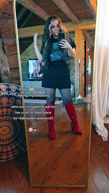 @Darcie 🦋🔮 The Dark Empress