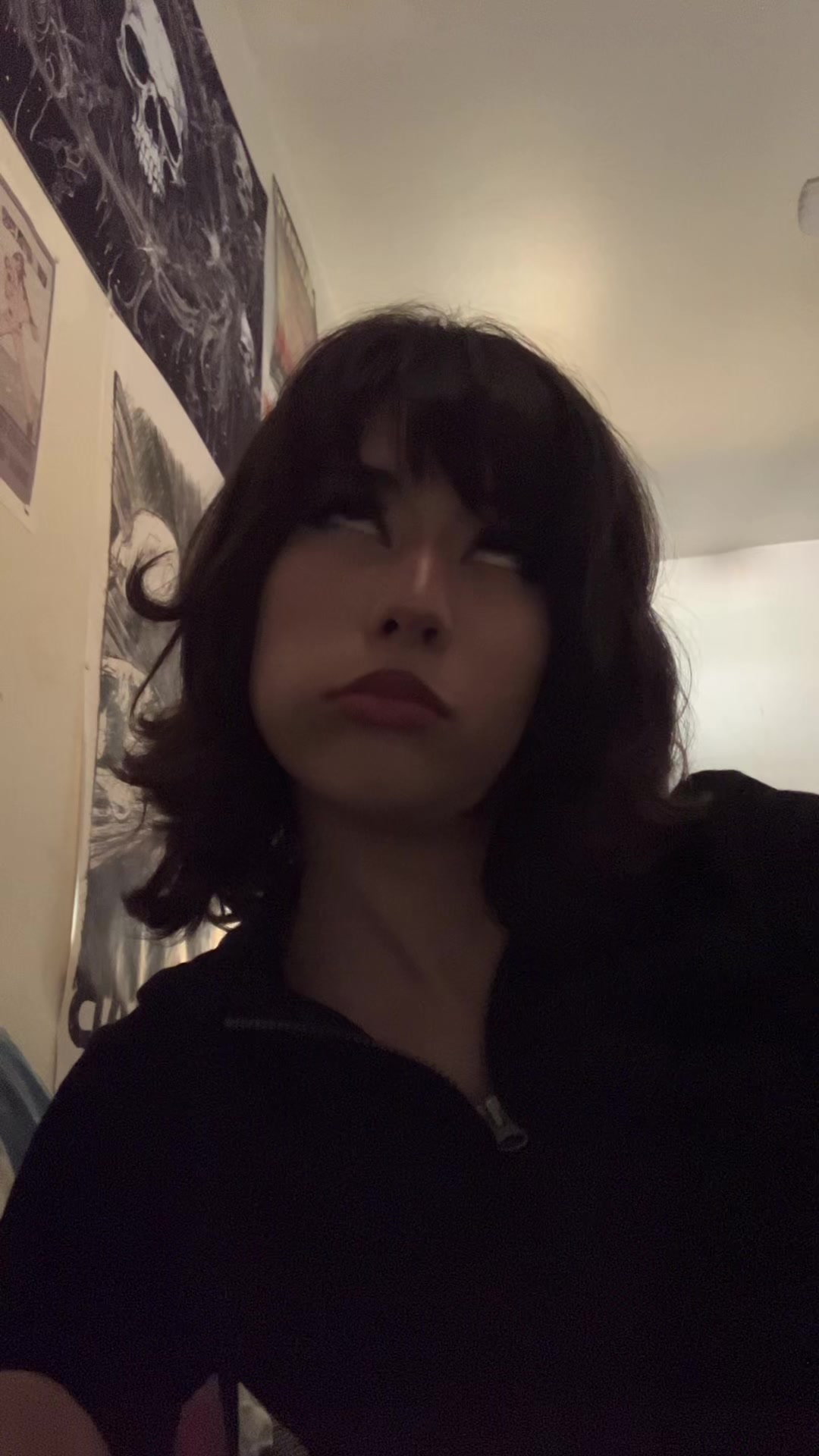 @Zombiii🧟♂️