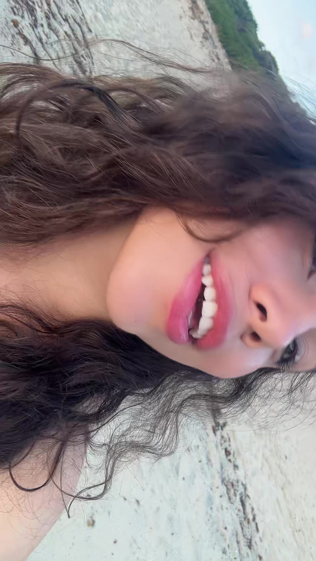 @nickyyy.gonzalez