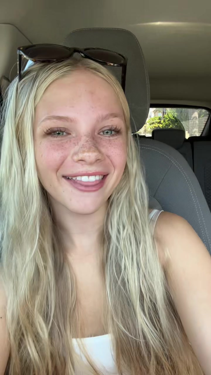 @julesss