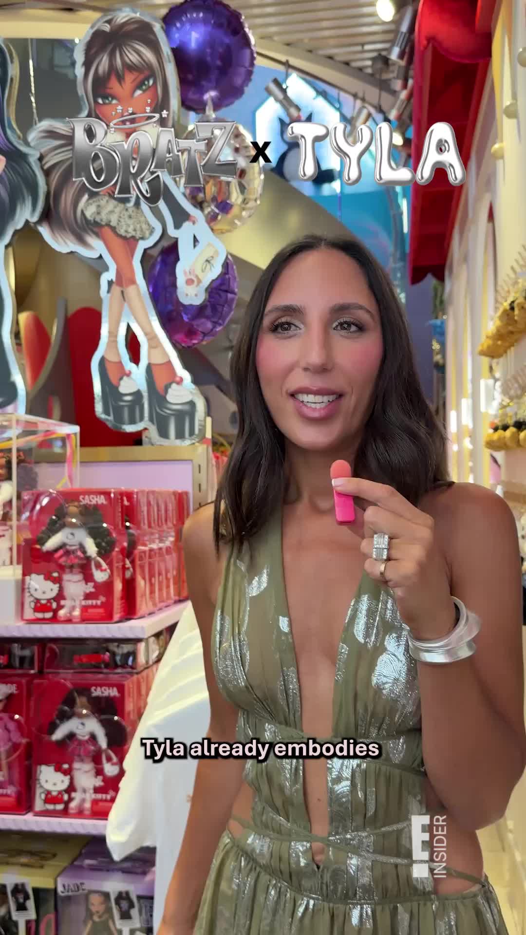 @E! Insider