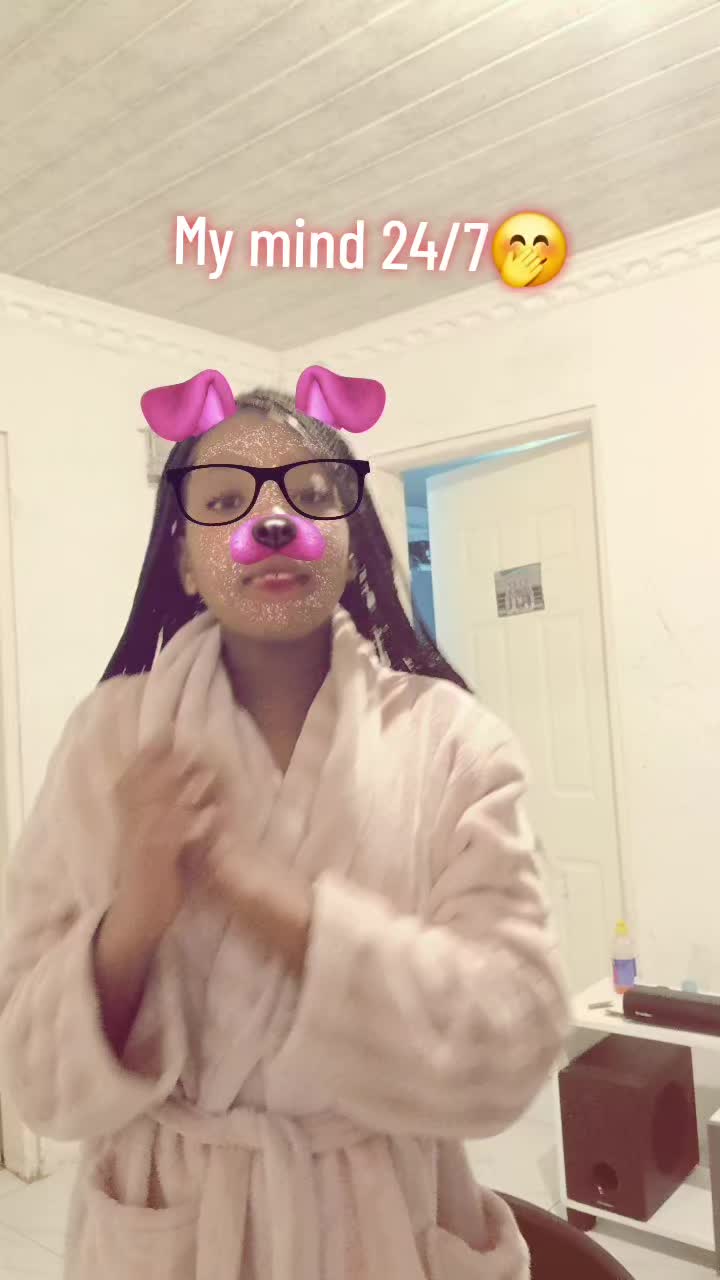 @Y_O_Z_A🥹❤️🩹