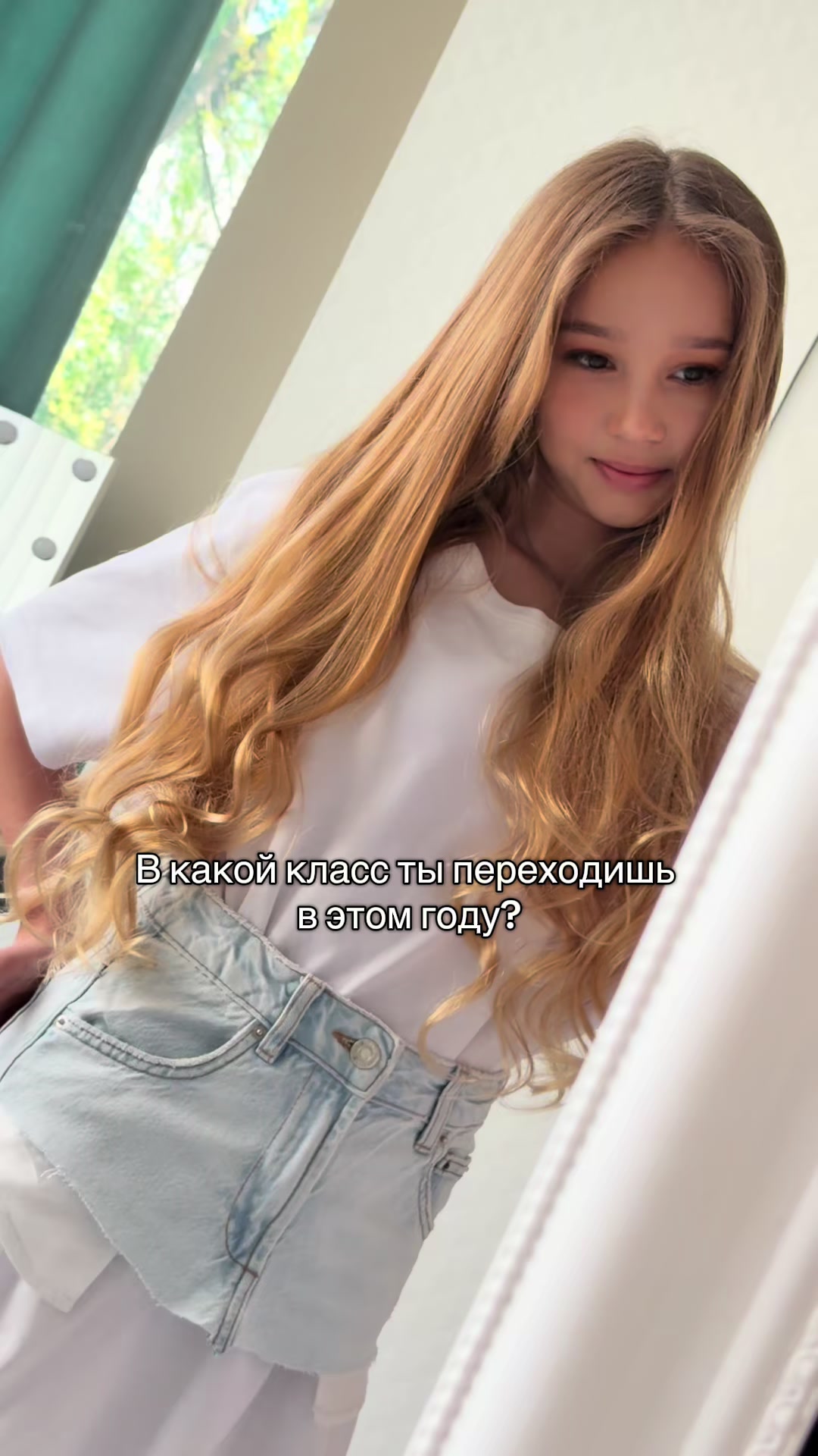 @𝐧𝐞𝐨𝐧𝐢𝐥𝐚