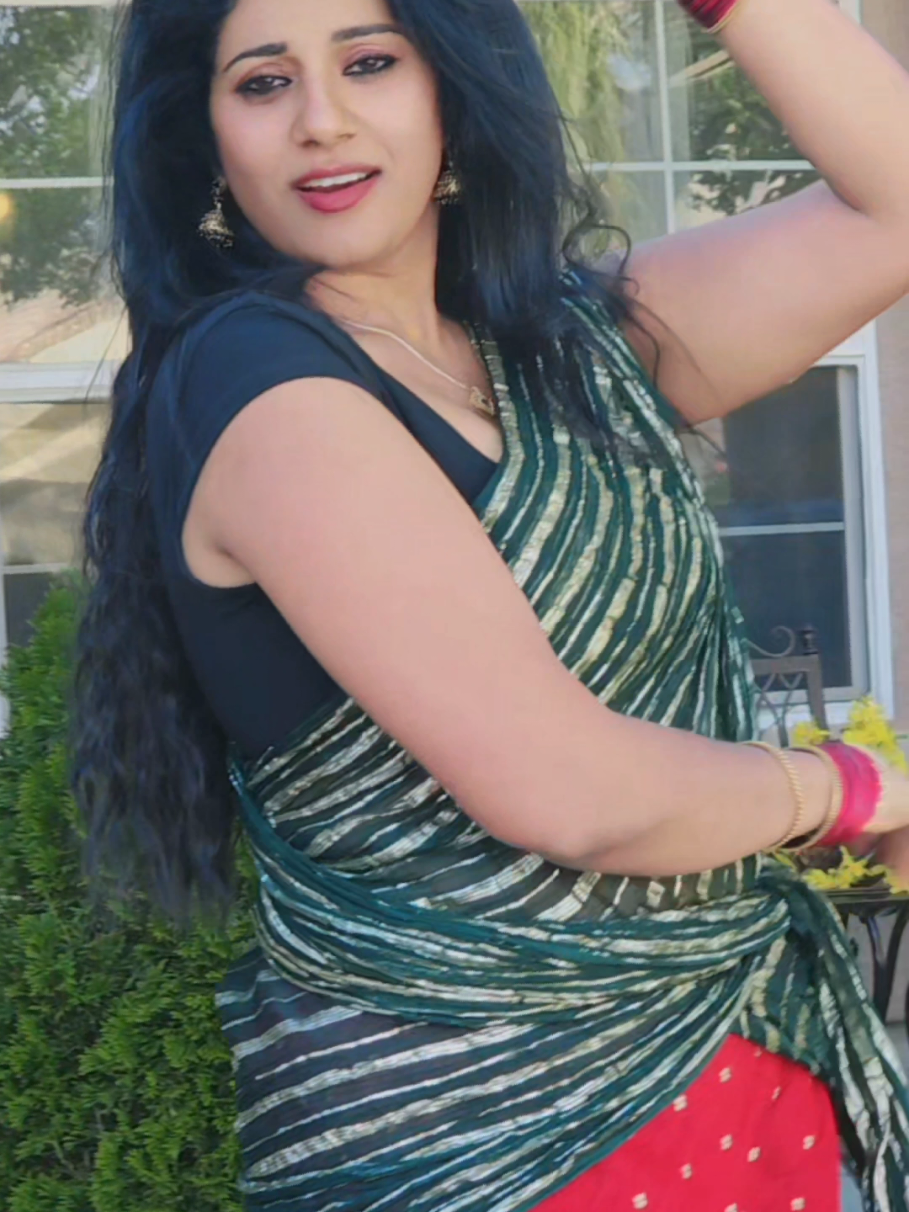 @Divyanair