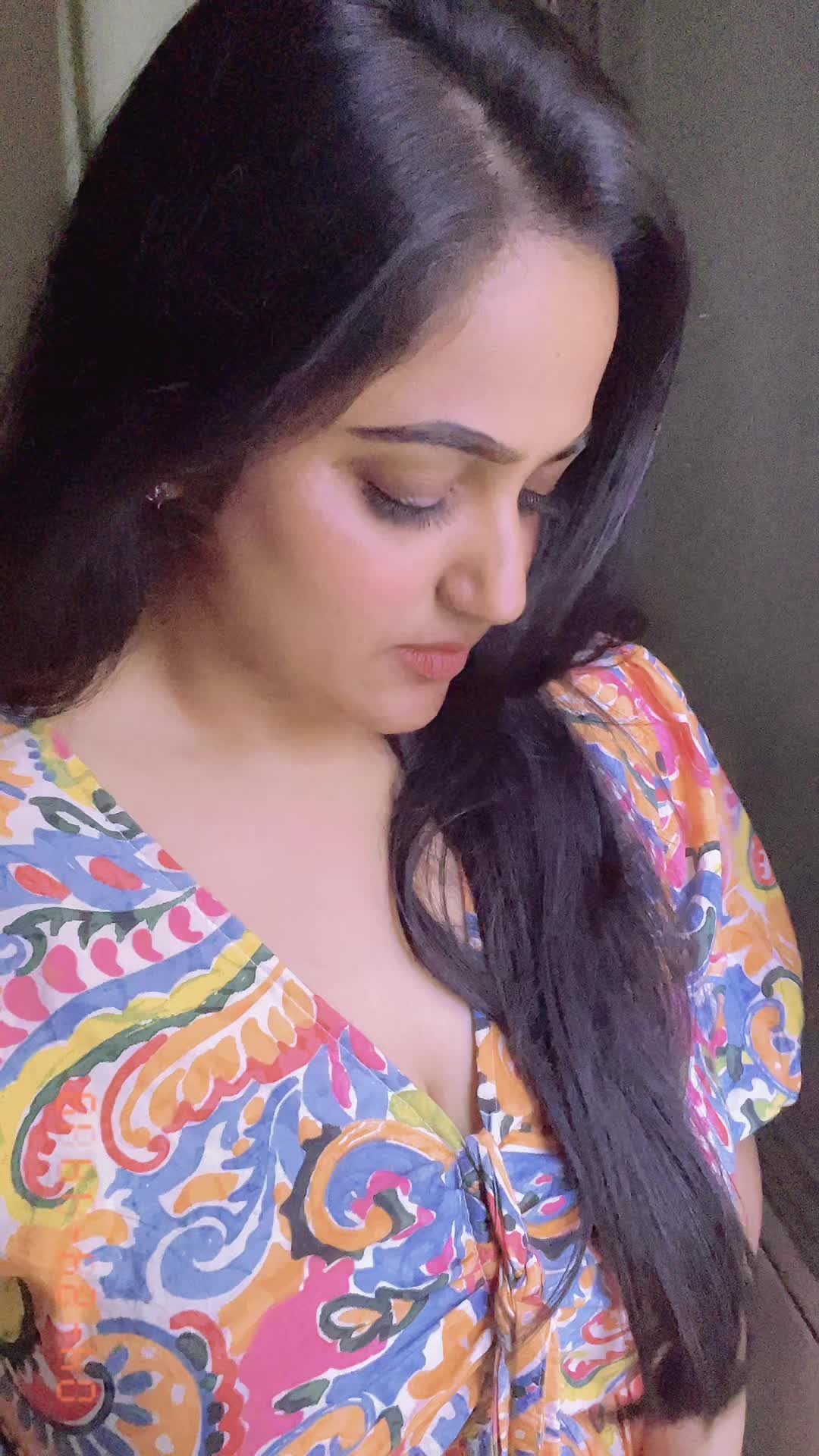 @Kavisuresh178000