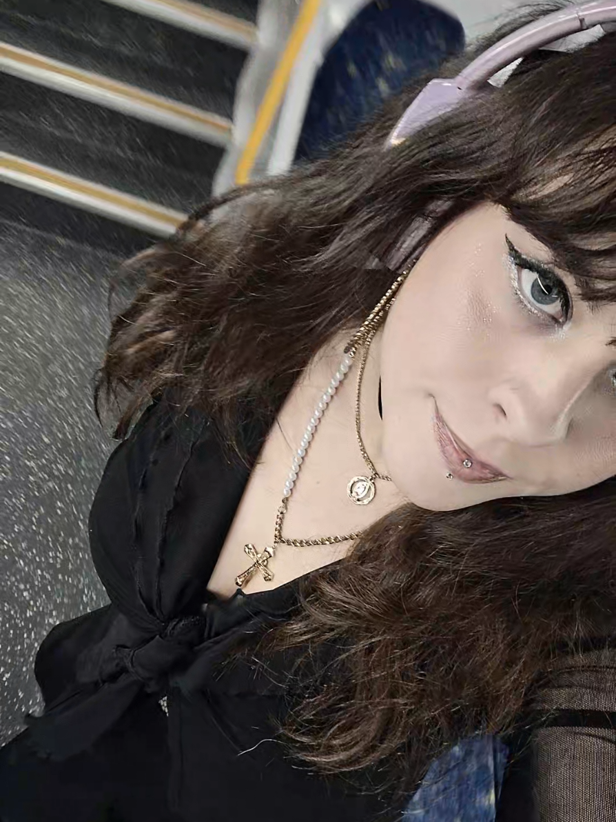 @☆ 𝕁𝕦𝕫𝕥𝕖𝕖𝕟🔸️🖤