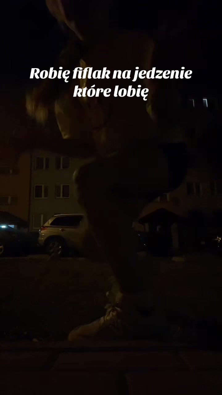 @Akro_Ami💗🖤