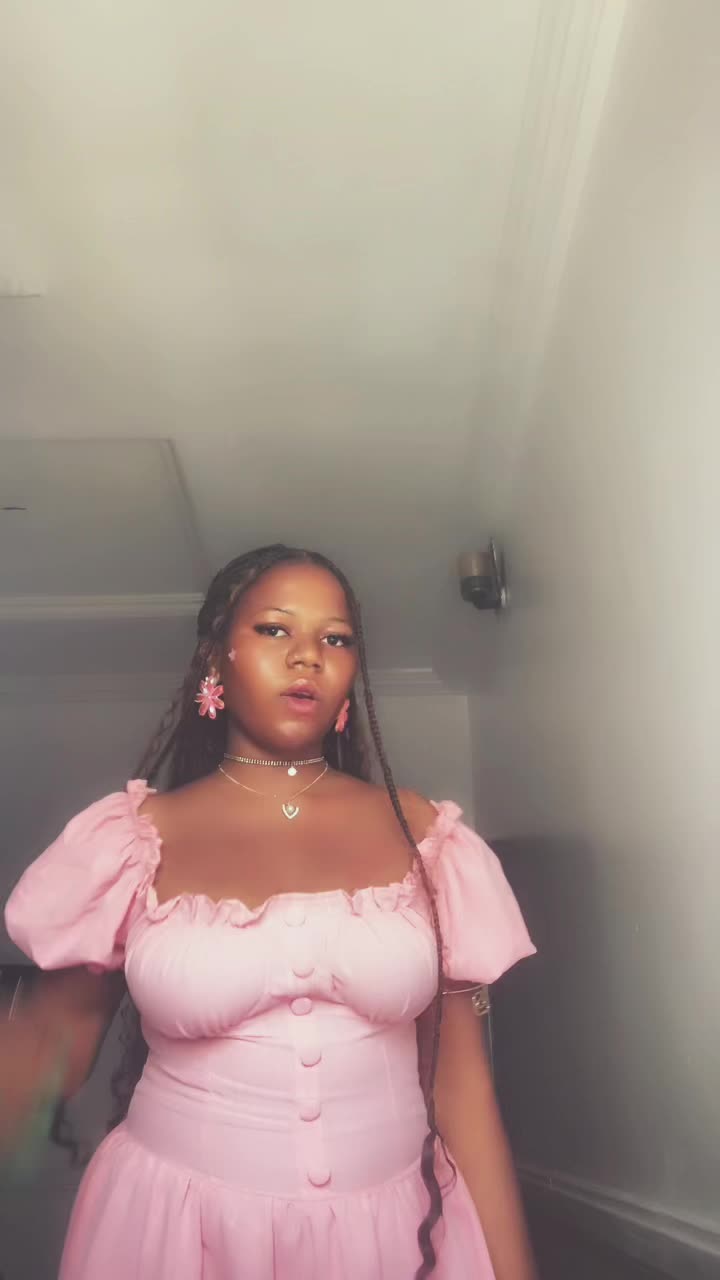 @EMMANUELLA🧚🧚🏼♂️