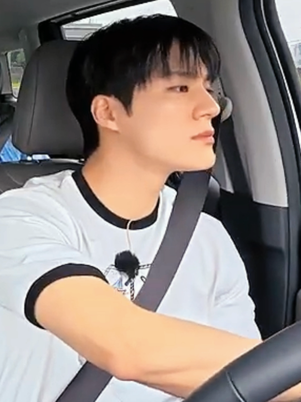 @แฟนสาวเจโน่แจมินจีซอง