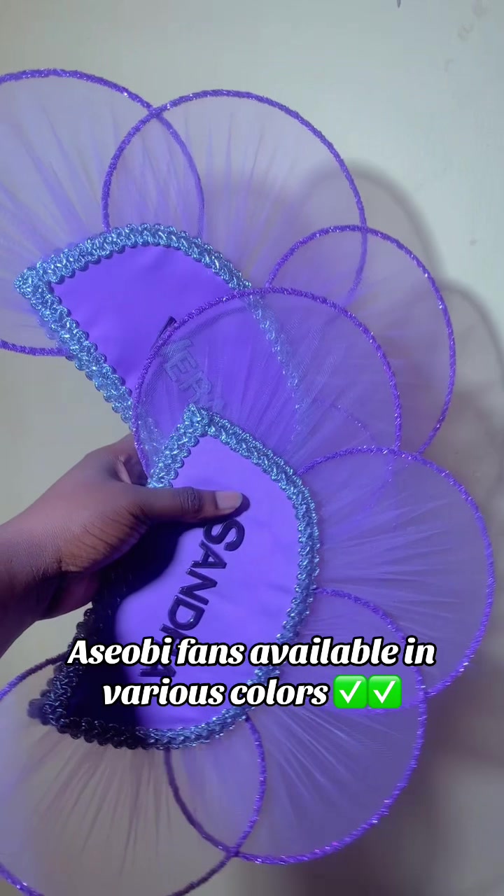 @OKUKU / GELE STYLIST IN BENIN