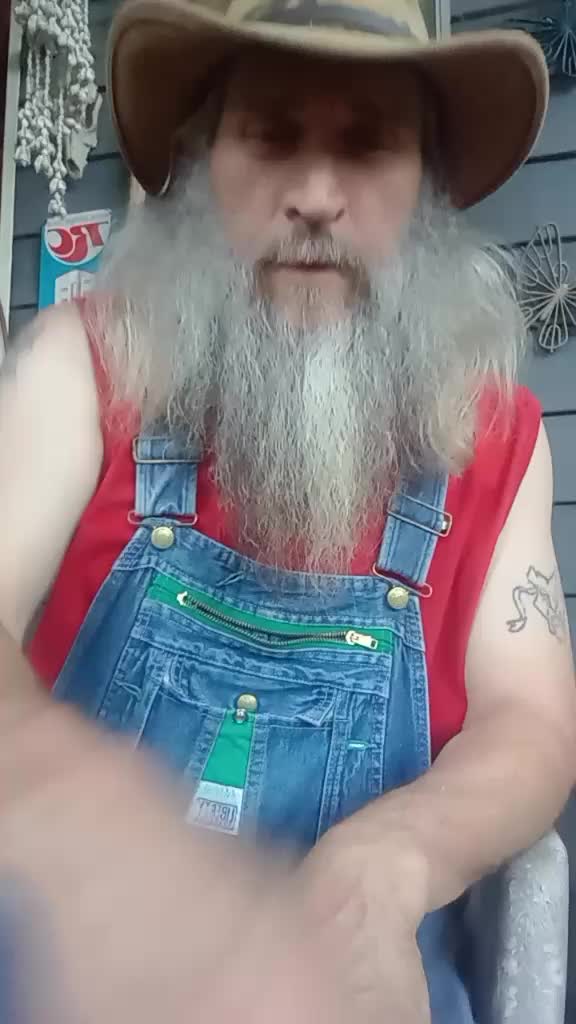 @tonykeener