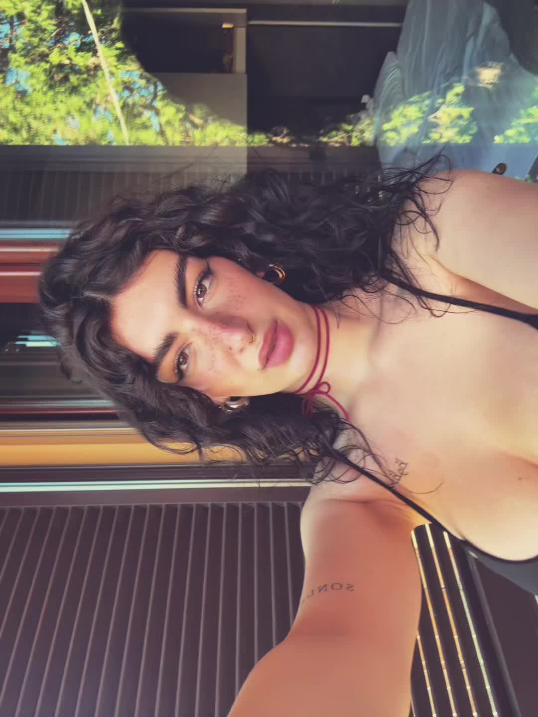 @des🌟