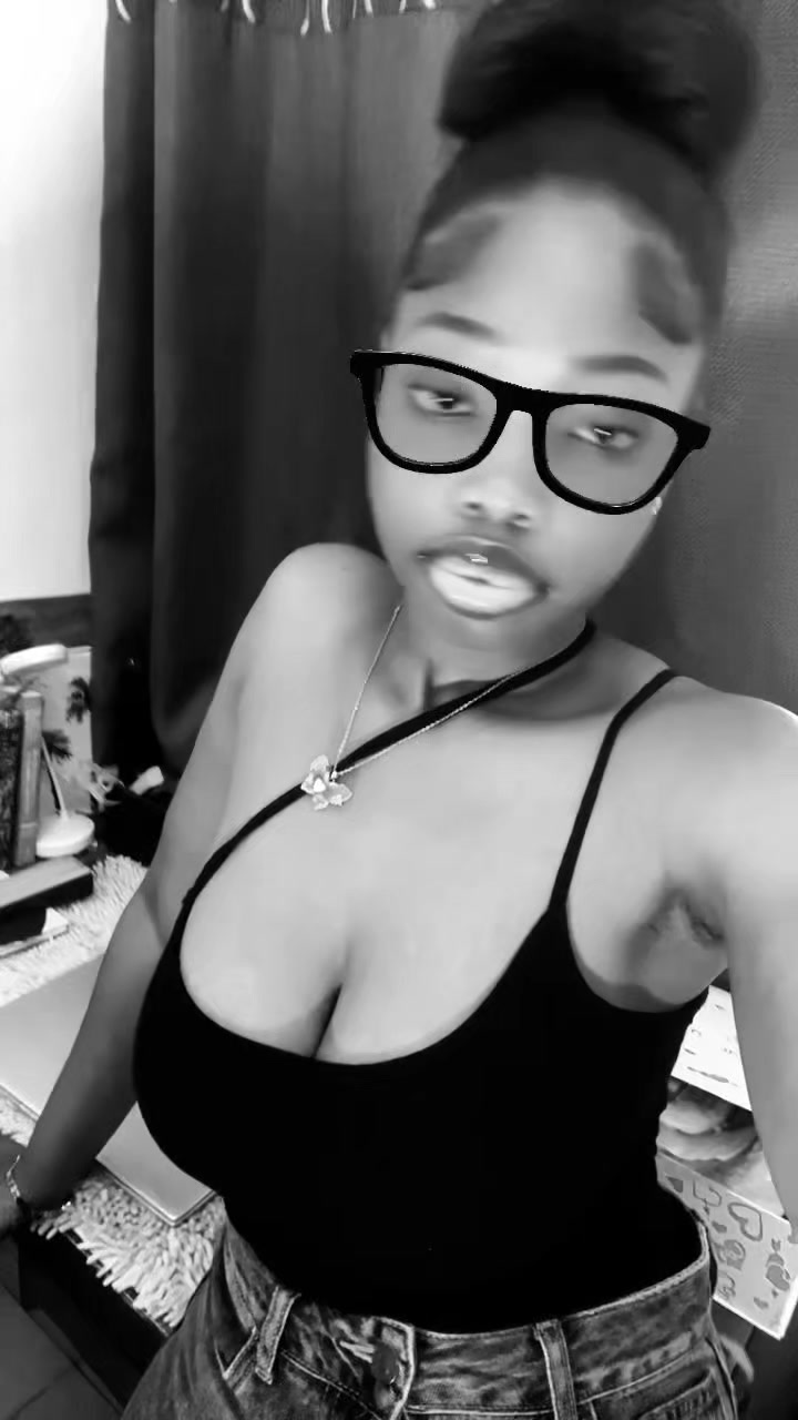 @softlyhaliyah_