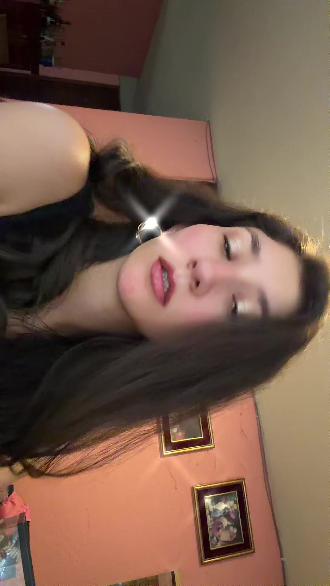 @Esther ✨