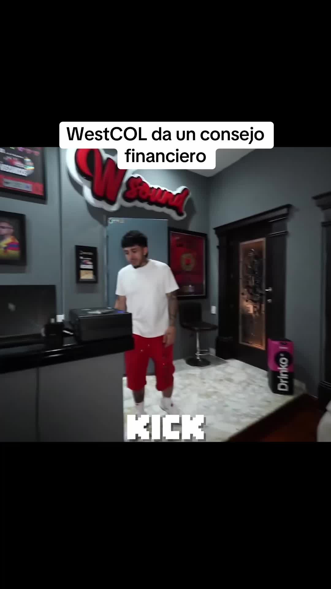 @ColClips_
