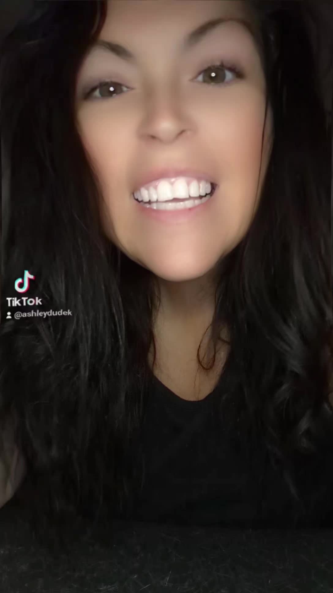 @AshleyJay