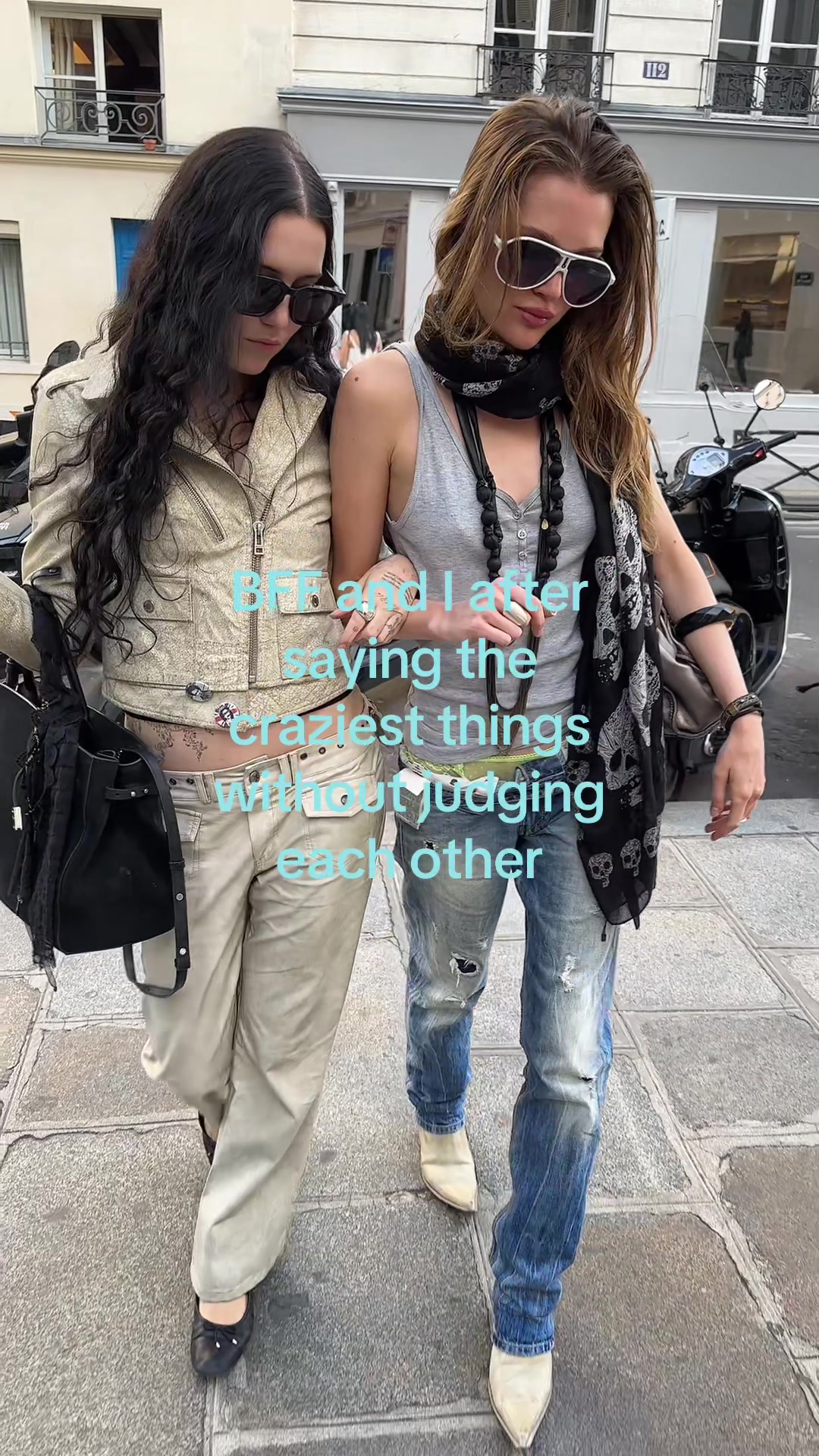 @Laura 🖤