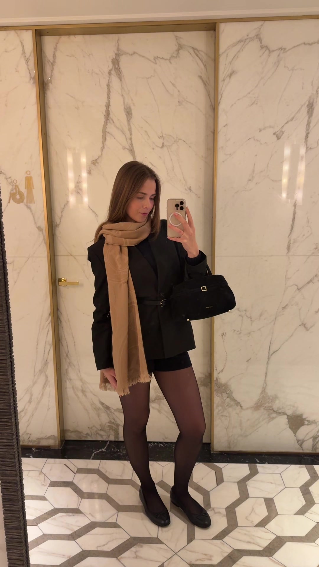 @M