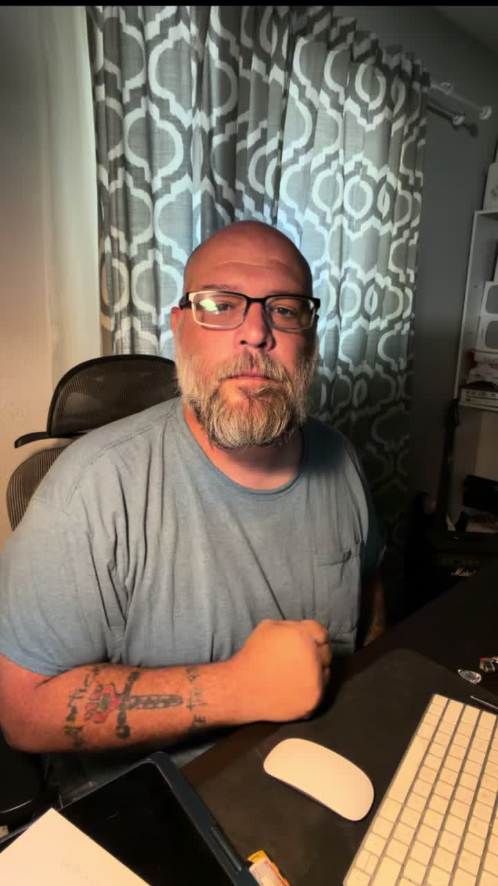 @Florida_Man_in_Exile