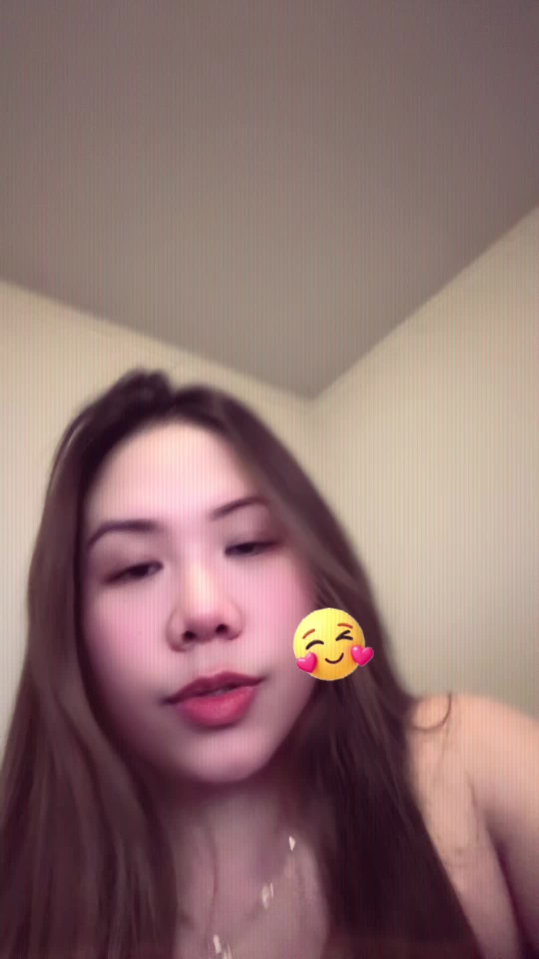 @AJ ✈️