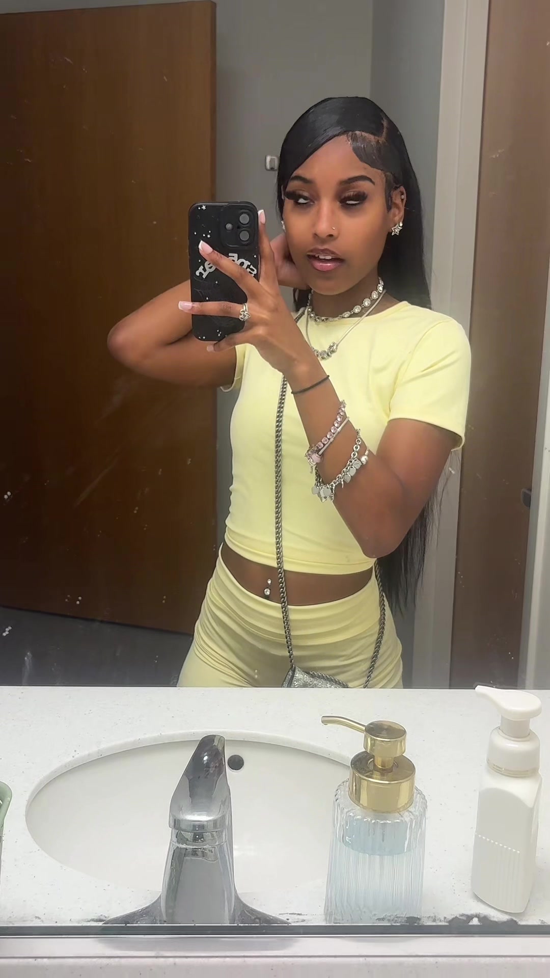 @niyah ✰