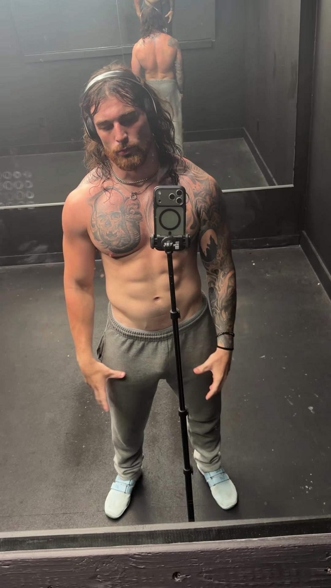 @mysteriouslyethan