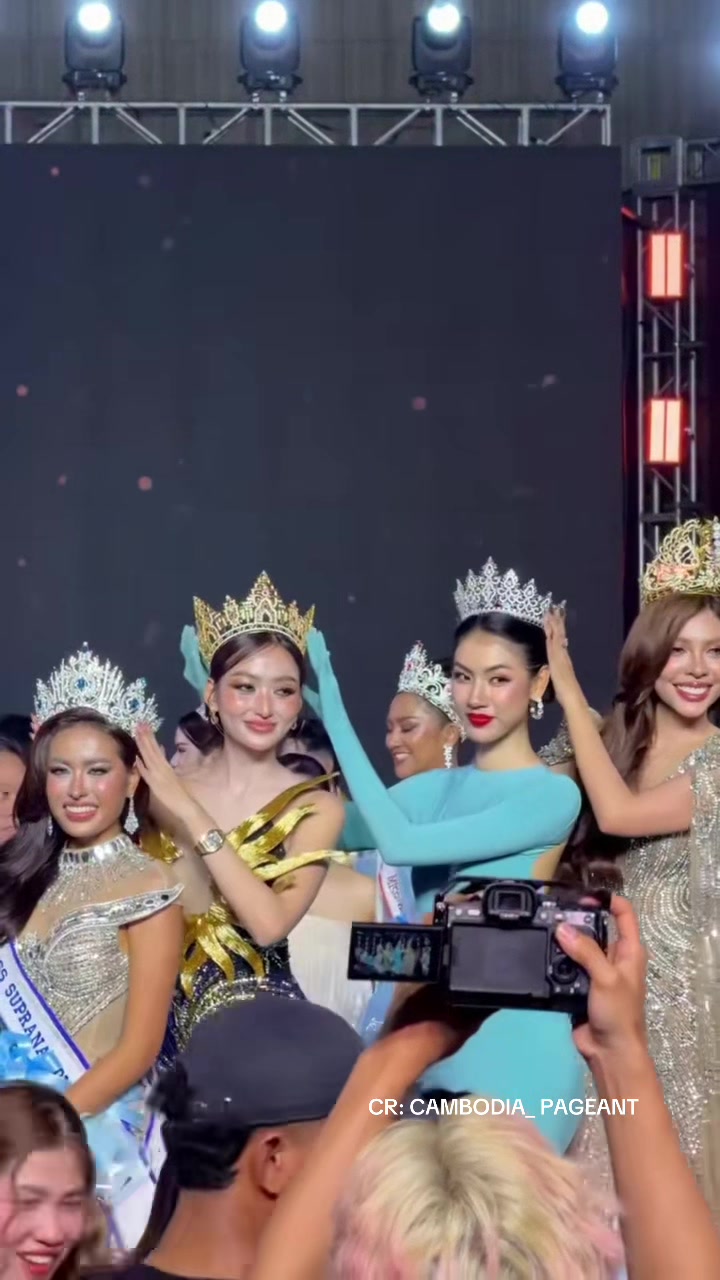 @QUEEN BEAUTY PAGEANT