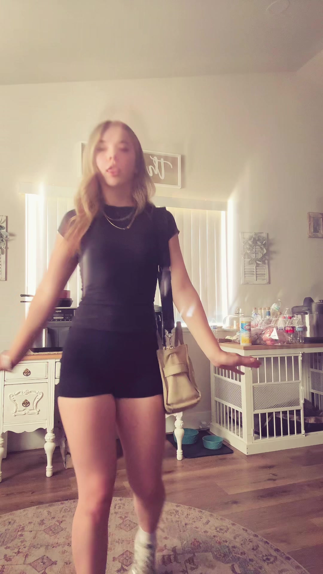 @devvvv