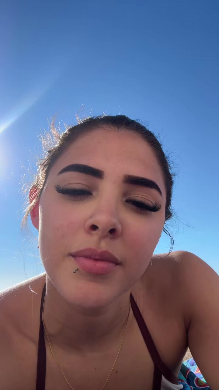 @Mari Ara&uacute;jo