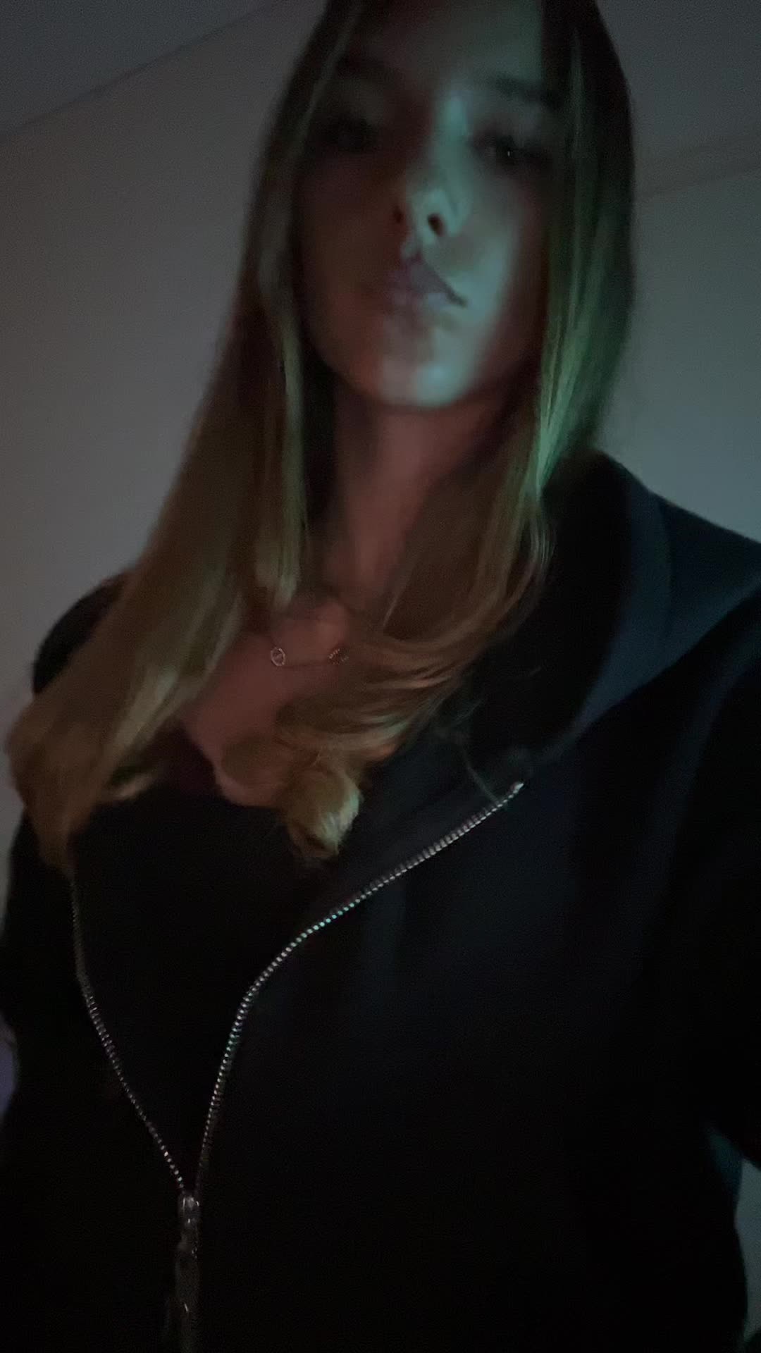 @𝓃𝑒𝑒𝓁𝑒