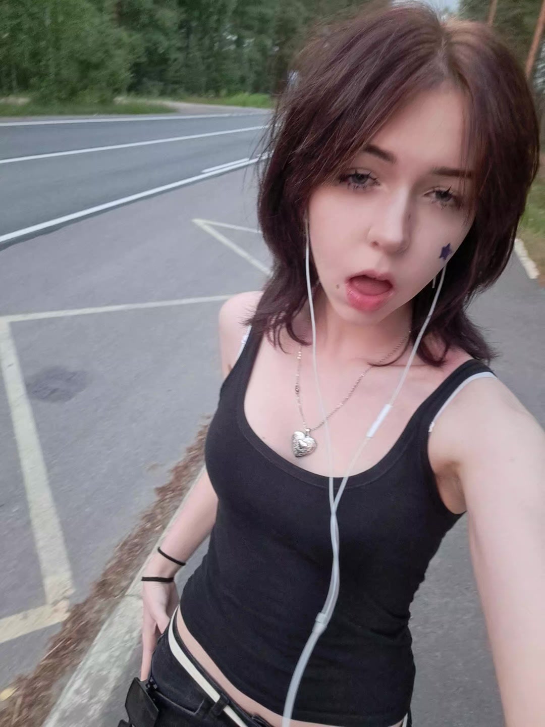 @xidhs@