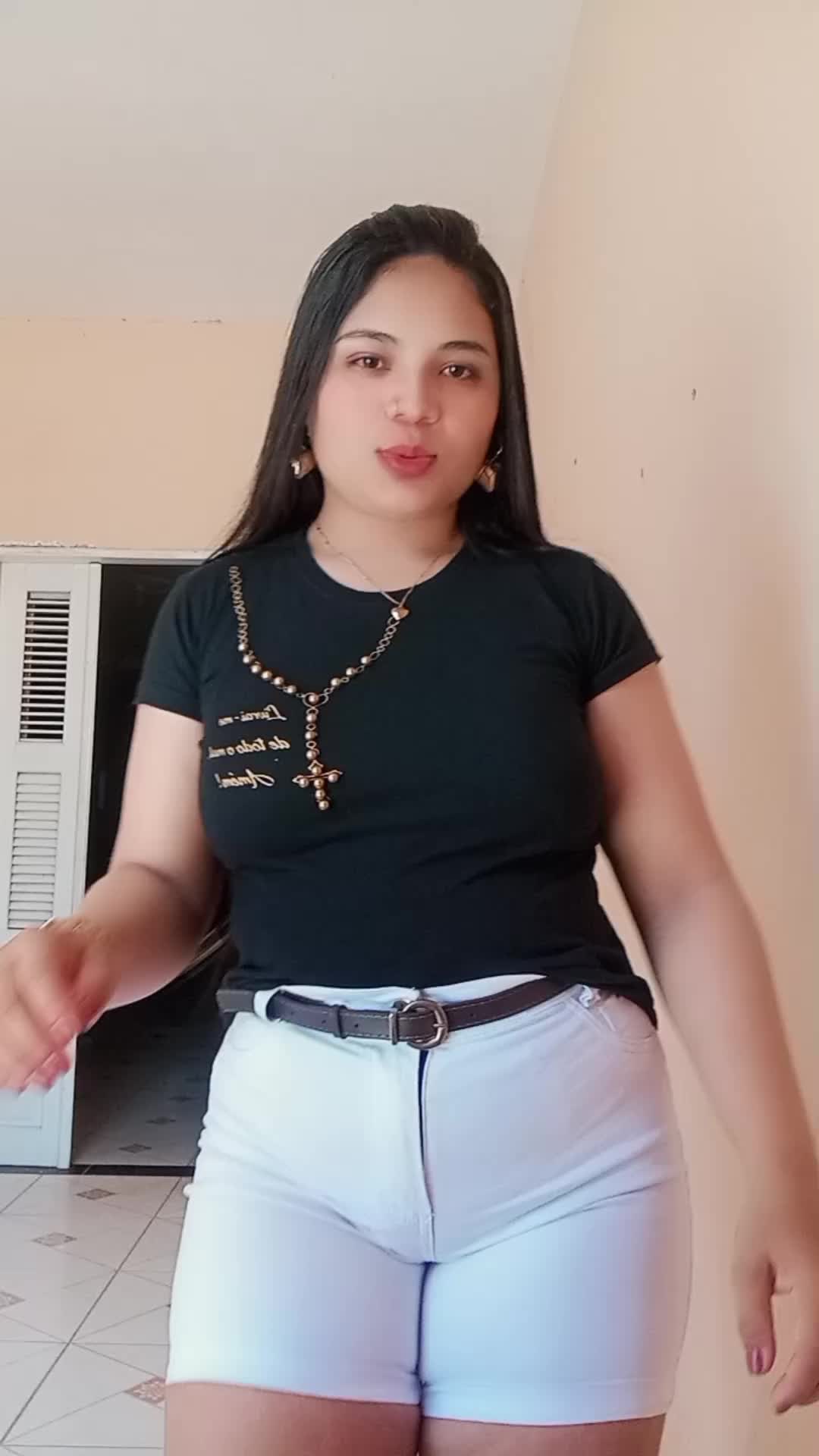 @Luzienny 778