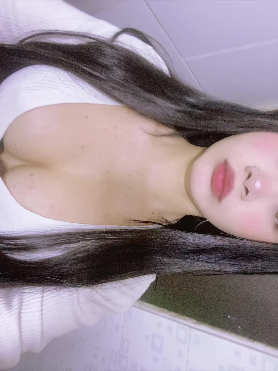 @𝓥𝓪𝓵𝓮𝓻𝔂_⁴&rsquo;7