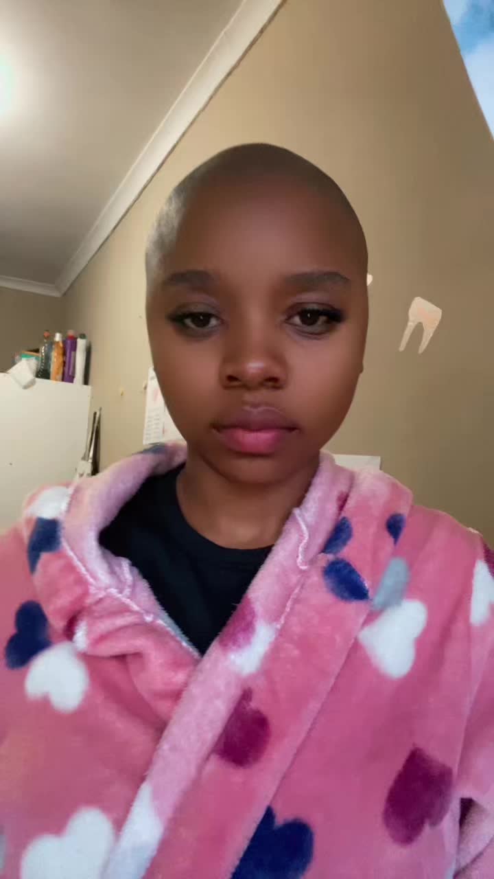 @khumeshna Nxumalo