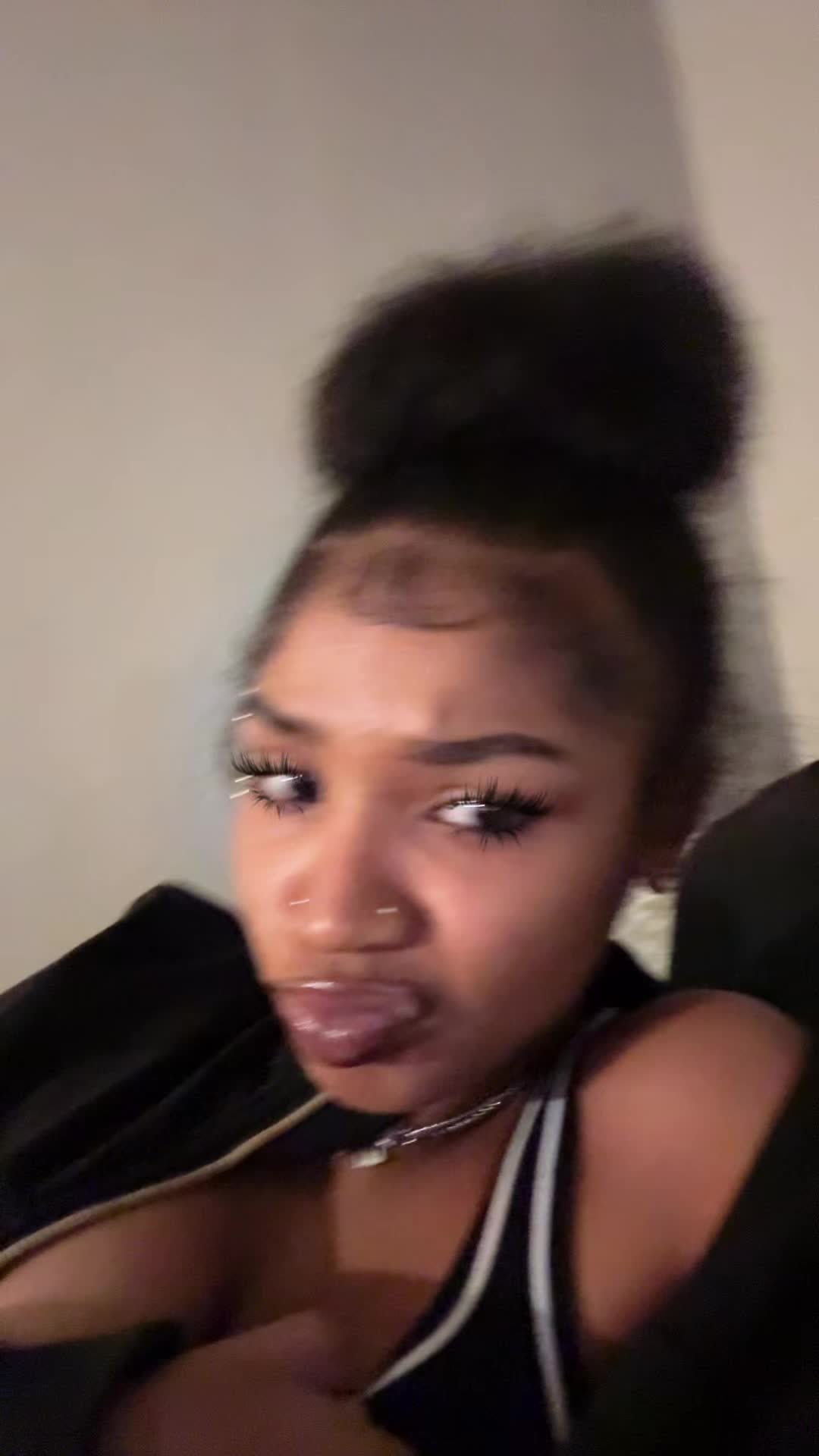 @Mi&rsquo;Yana Capri