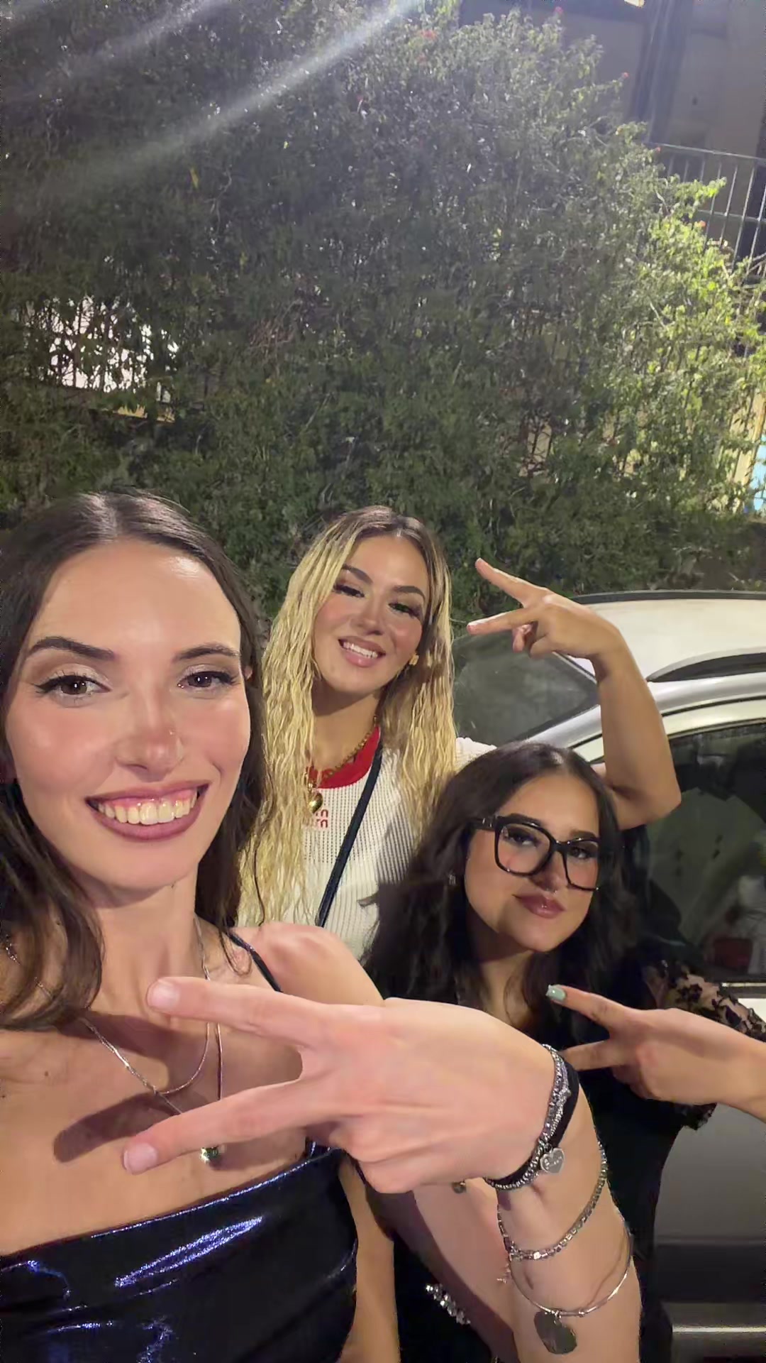@MelinaPieroSoleil👩👧