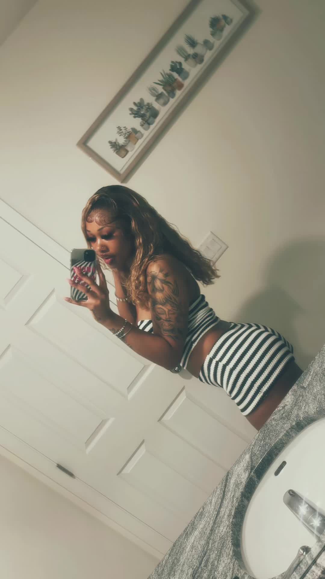 @Aurii💕