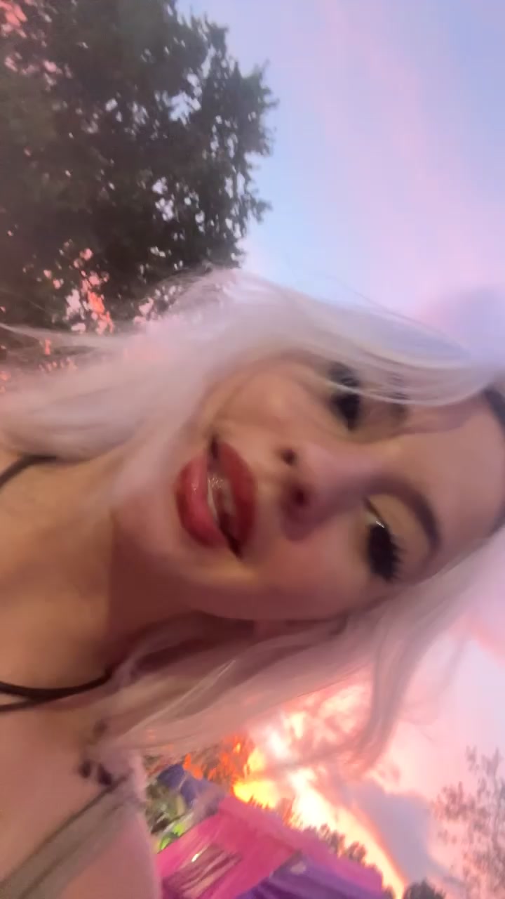 @meow