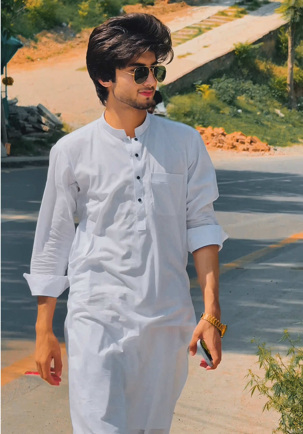 @Shahid_loyal2