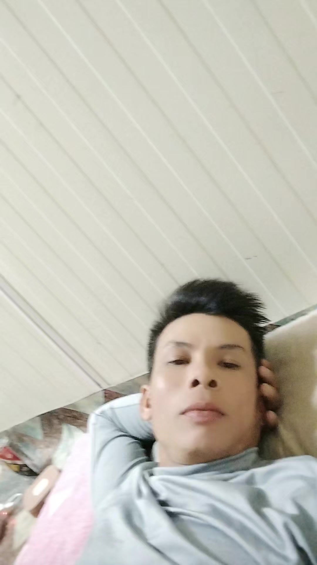 @tr&uacute;c linh1993