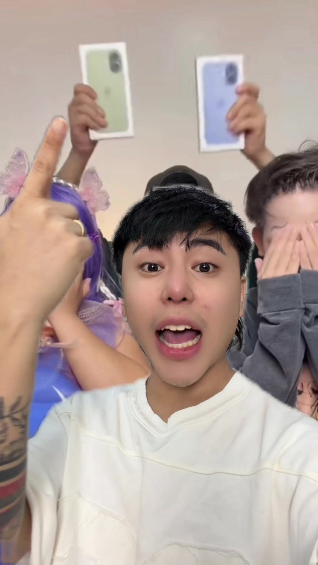 @KIM Gomez YAY