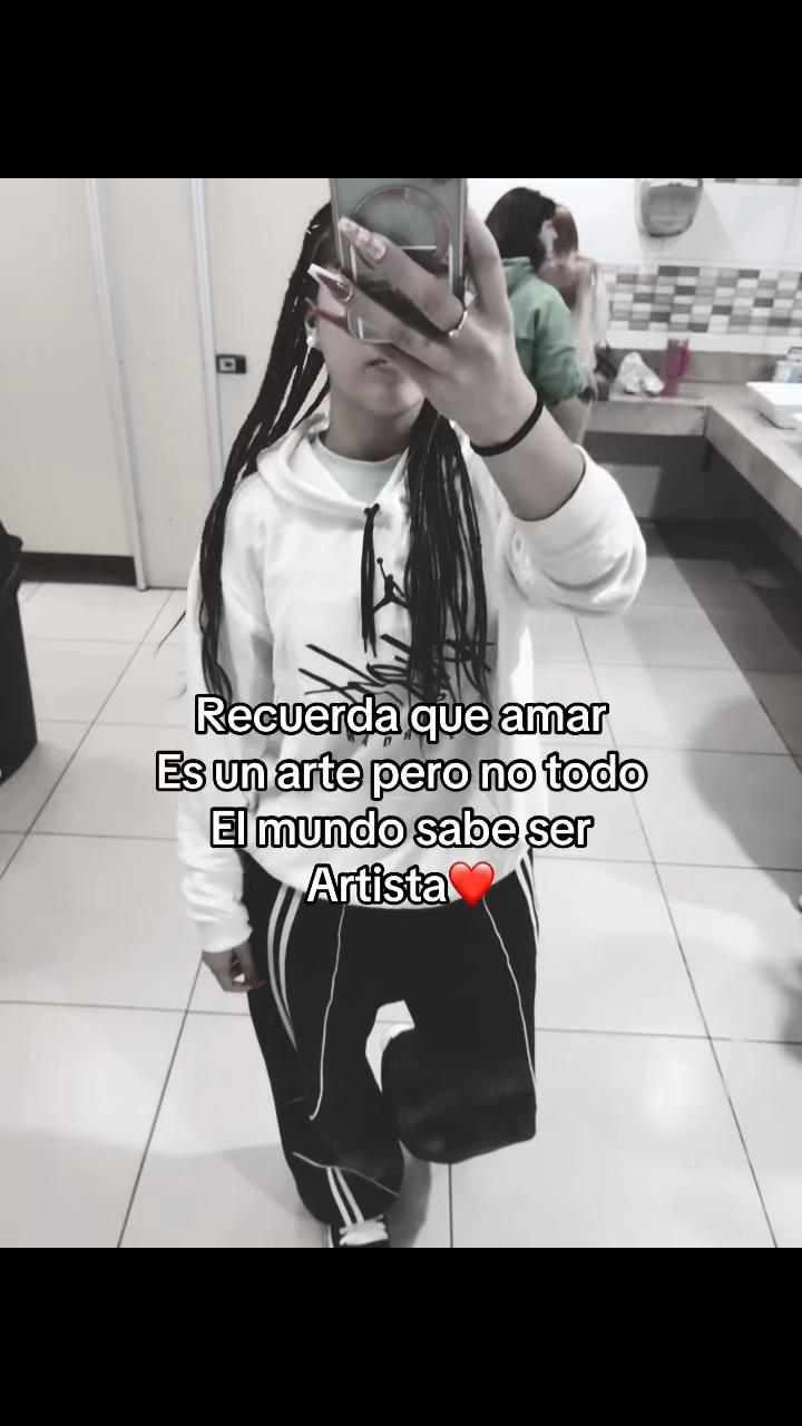 @Nicol👑