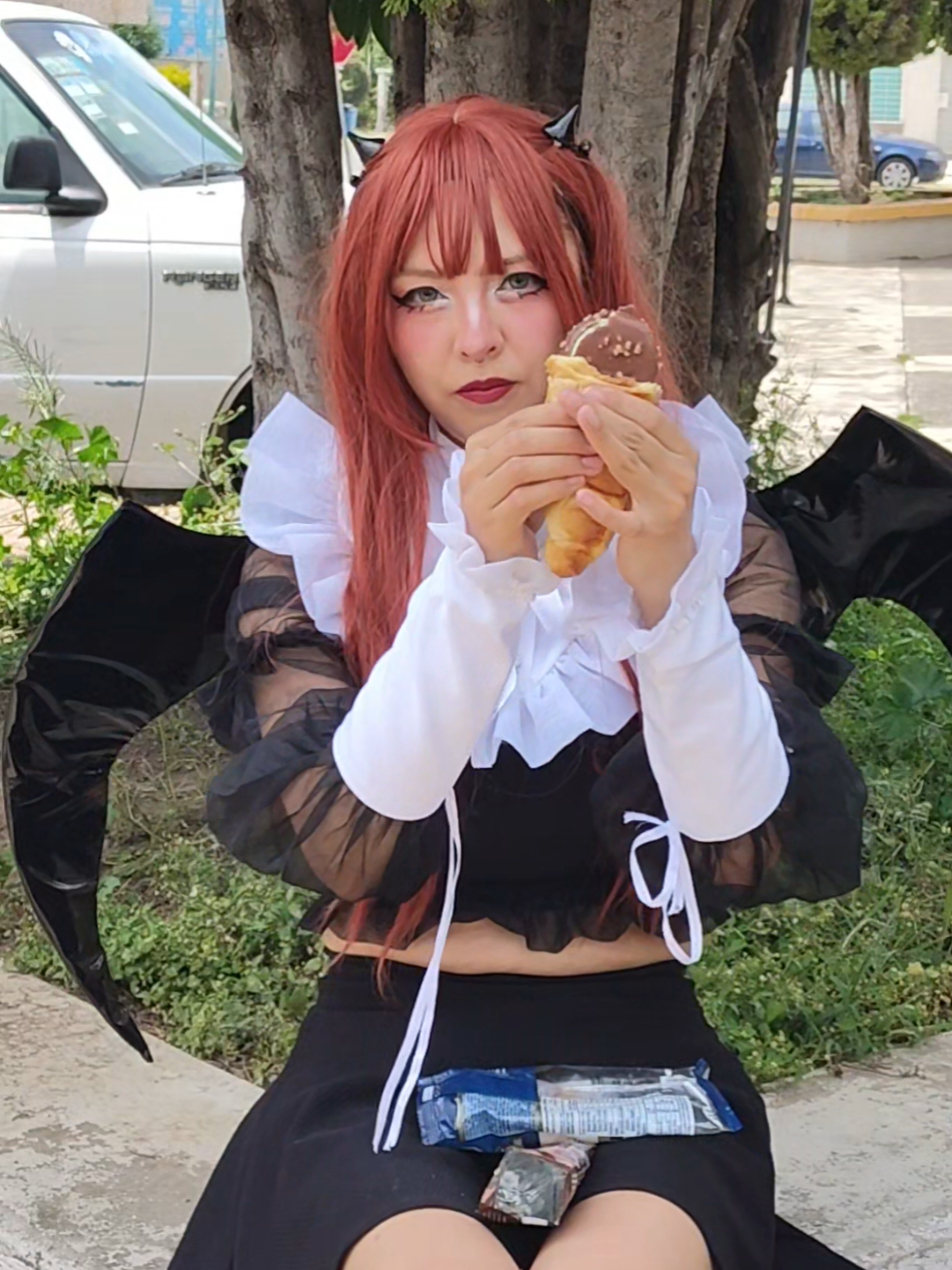 @✨𝑺𝒘𝒆𝒆 𝑽𝒂𝒎𝒑𝒚🦇