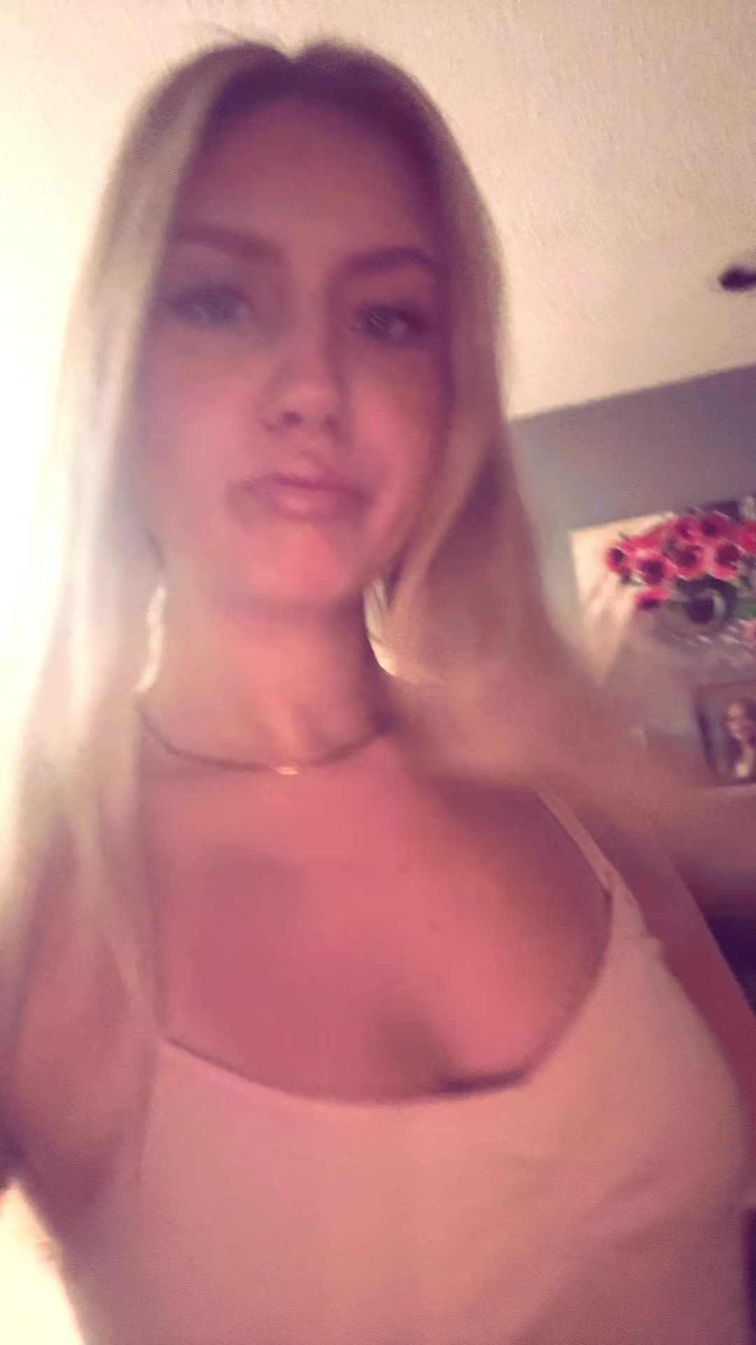 @🫧🌅🪸☀️🐚