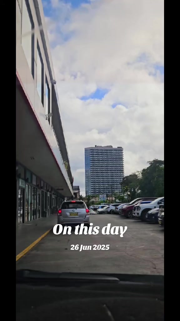 @Alex Ikanidrodro