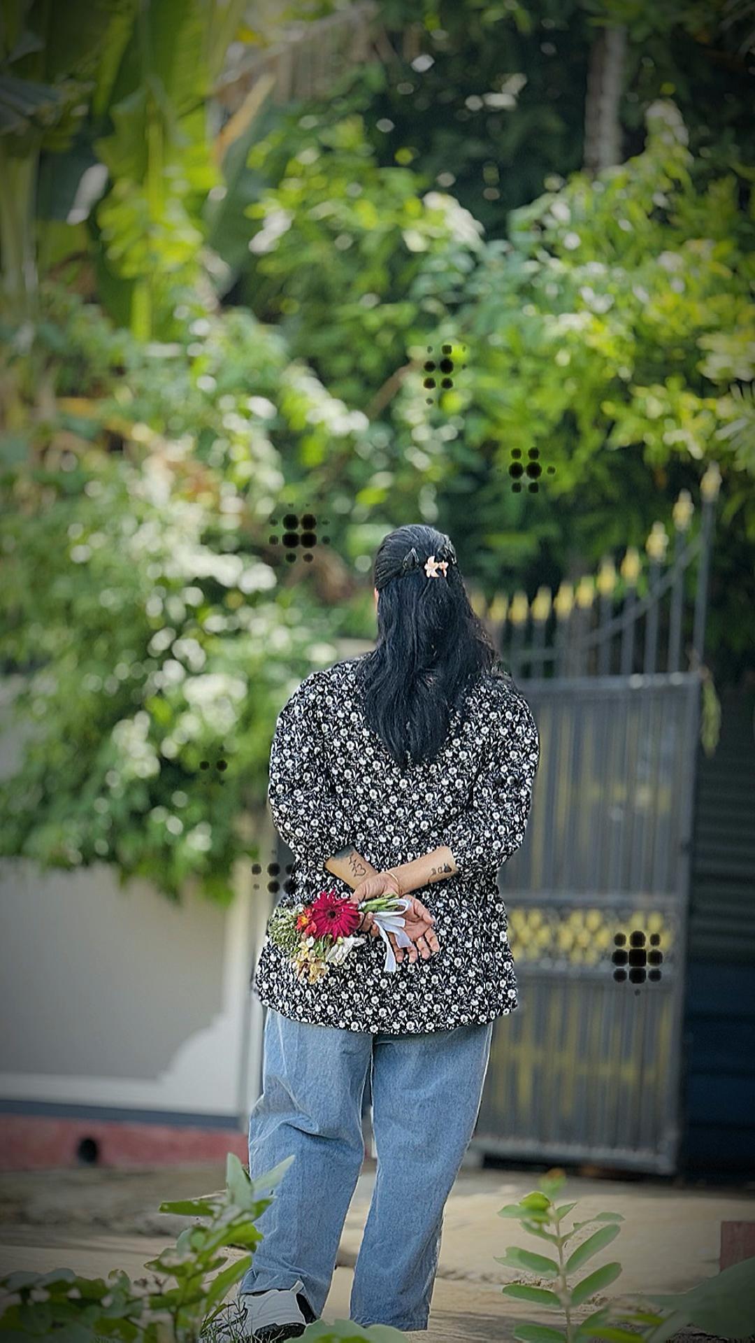 @𝒜𝓵𝓸𝓷𝓮 𝓆𝓾𝓮𝓮𝓷🥀🥀